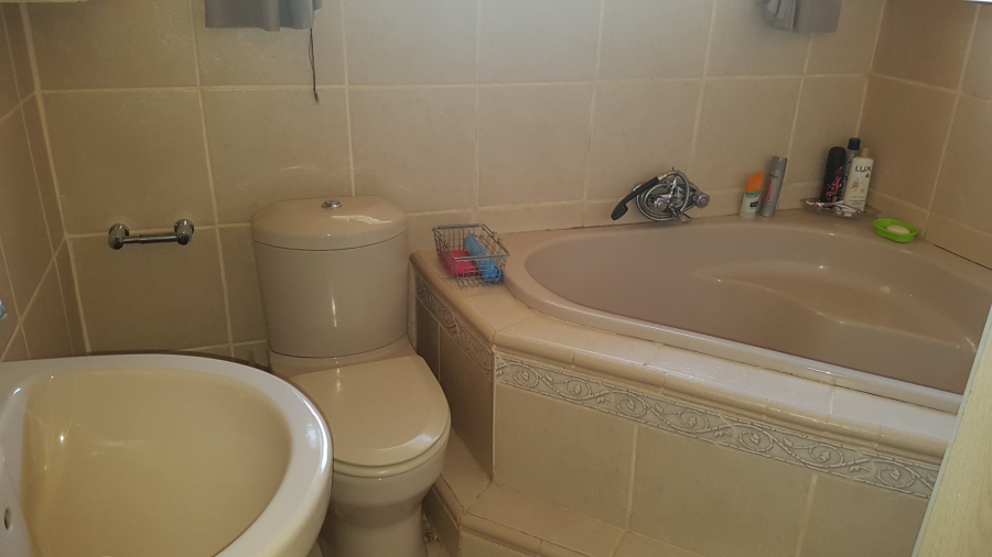 To Let 3 Bedroom Property for Rent in Morelig Free State